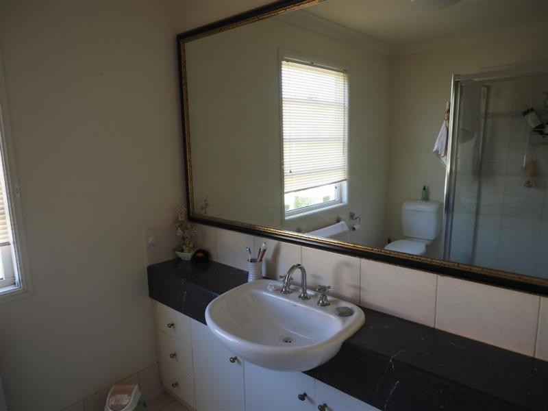 99 – 101 Heeb Street, Ashmore QLD 4214