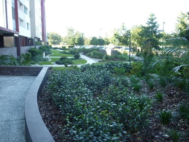 3205/211 King Arthur Terrace, Tennyson QLD 4105