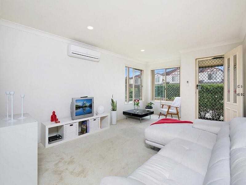 9 HILLVIEW STREET, Runcorn QLD 4113