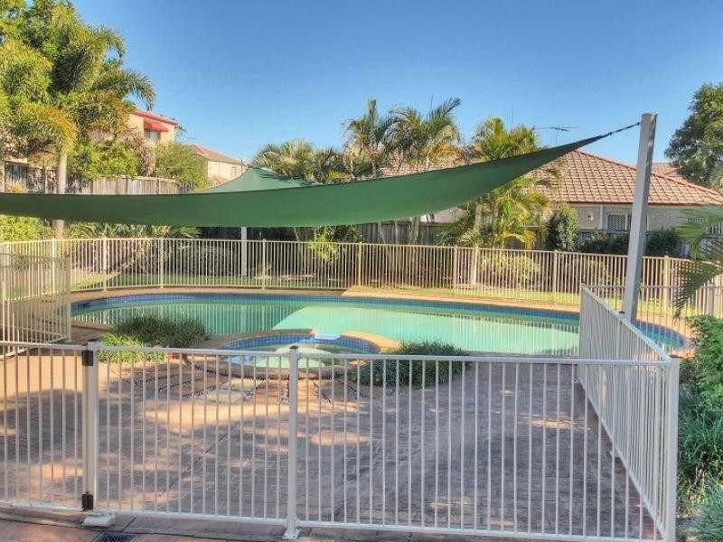 9 HILLVIEW STREET, Runcorn QLD 4113