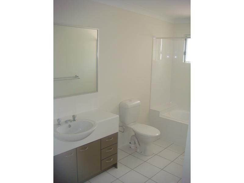 8 Ruocco St, Bracken Ridge QLD 4017