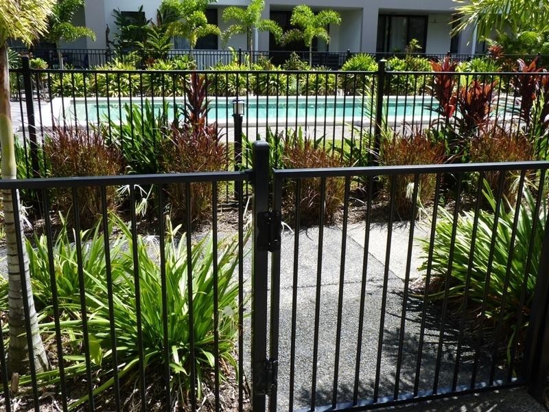 / 6-24 Henry Street, West End QLD 4810