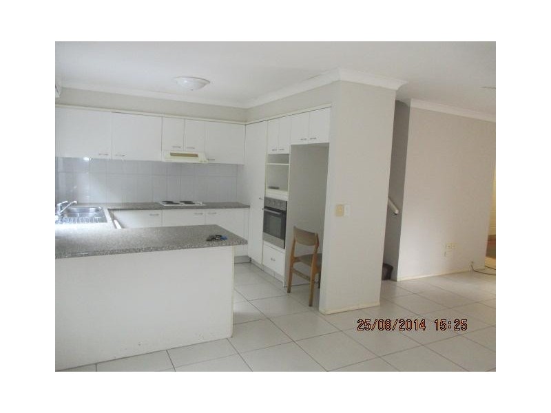 32 Riverview Road, Nerang QLD 4211