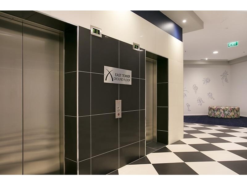 105 Scarborough Street, Southport QLD 4215