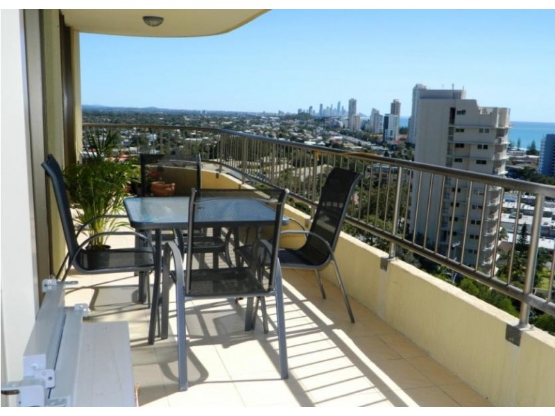 29 Hill Ave, Burleigh Heads QLD 4220