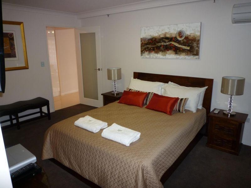 3645 Main Beach Parade, Main Beach QLD 4217