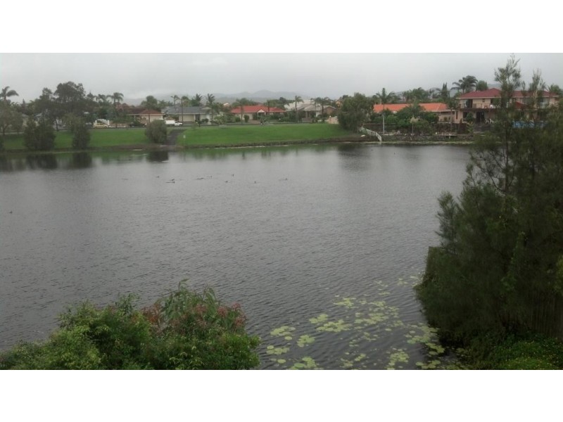 9 Santa Cruz Blvd, Clear Island Waters QLD 4226