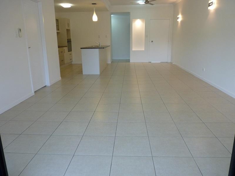 6-24 Henry Street, West End QLD 4810