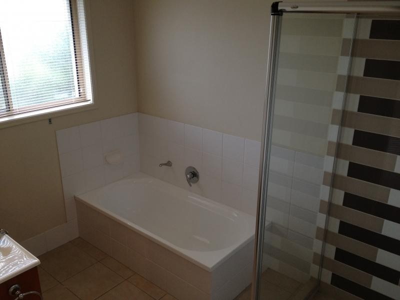 21 Johnston Street, Carina QLD 4152