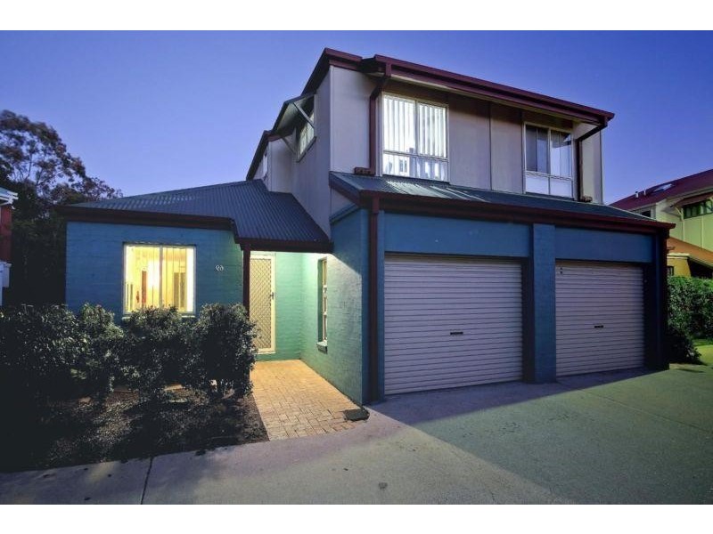 11 Oakmont Avenue, Oxley QLD 4075