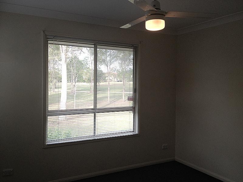 11 Oakmont Avenue, Oxley QLD 4075