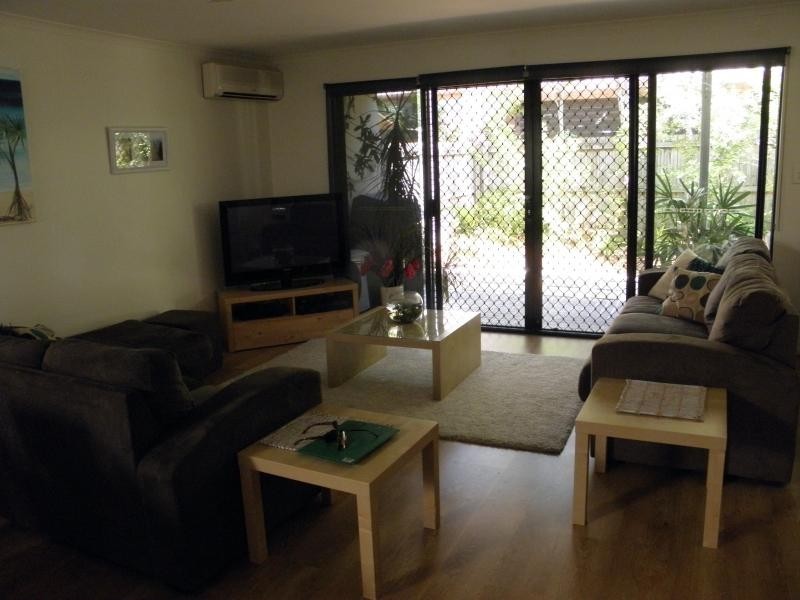 9A Browning Blvd, Battery Hill QLD 4551