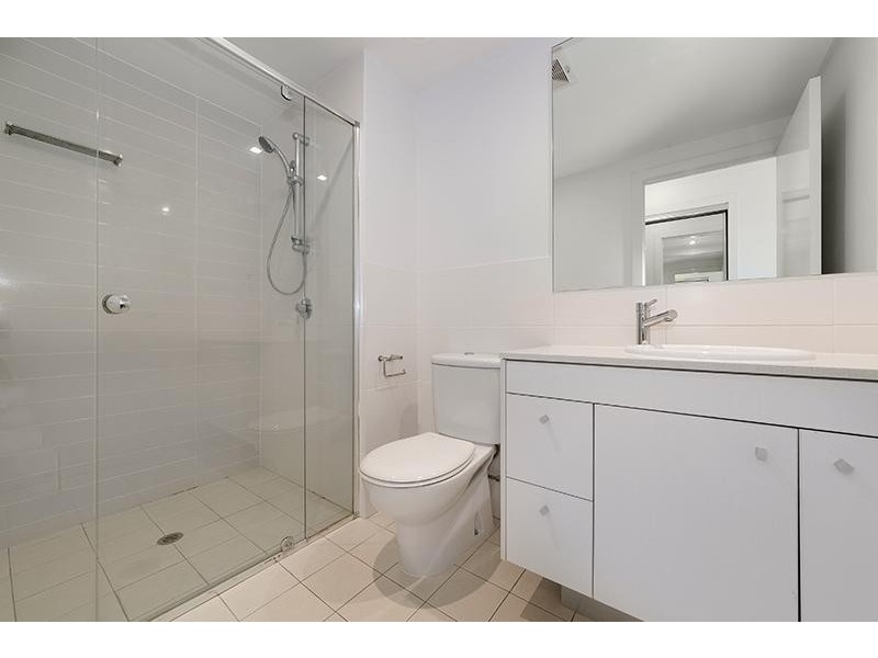 16 Surbiton Court, Carindale QLD 4152