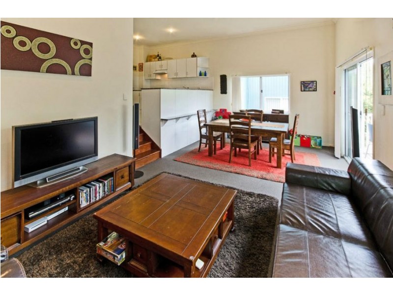 35 MIAWELA STREET, Norman Park QLD 4170