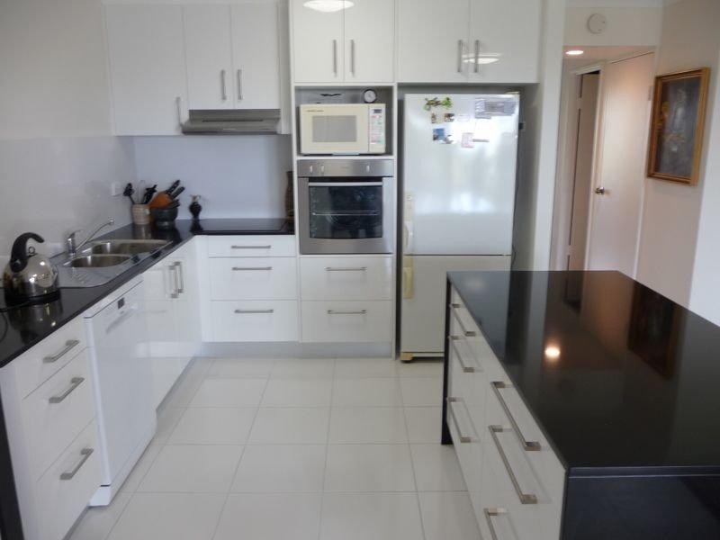 22 Jennifer Ave, Runaway Bay QLD 4216