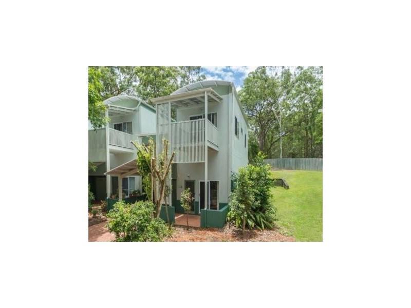 206 DARCY ROAD, Norman Park QLD 4170