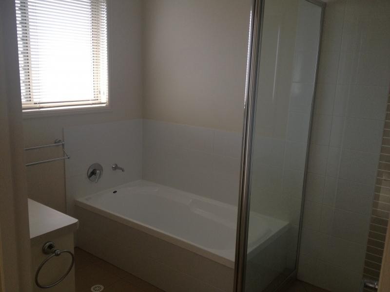 30 Johnston Street, Carina QLD 4152