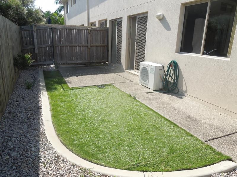 7 Hiltop Court, Carina QLD 4152