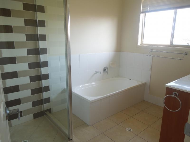 7 Hiltop Court, Carina QLD 4152