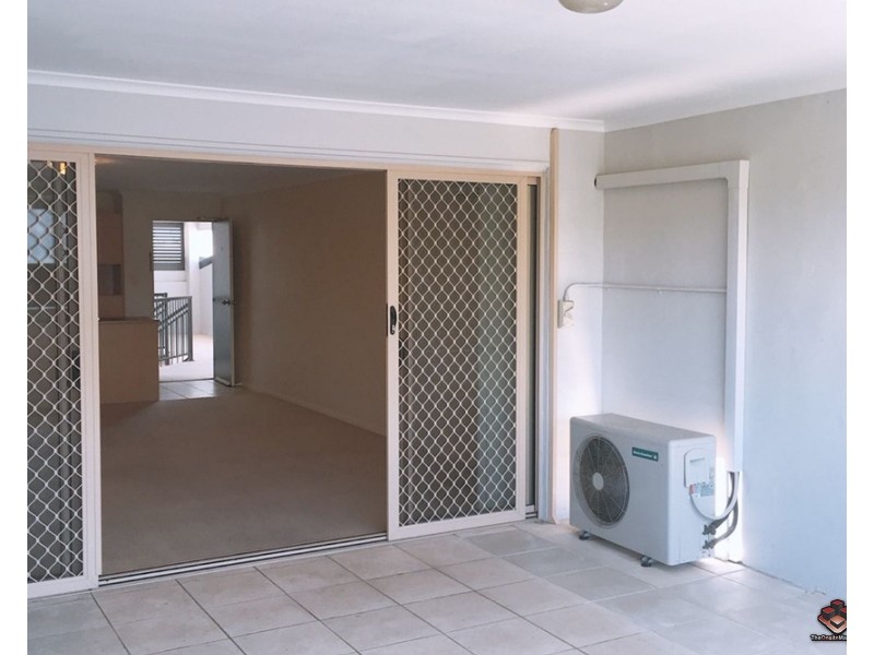 8 Mascar Street, Upper Mount Gravatt QLD 4122