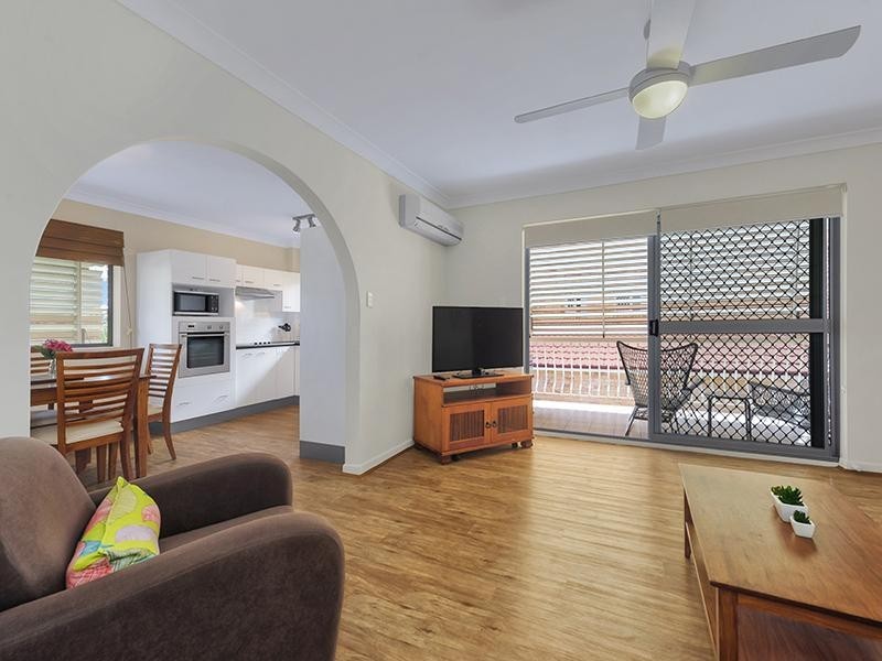 26 Mansfield Street, Coorparoo QLD 4151