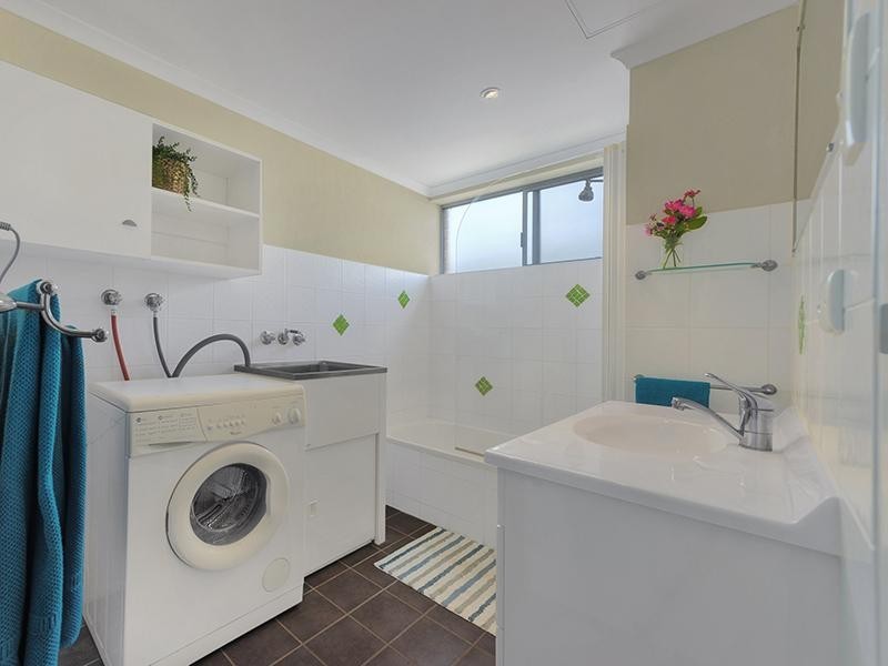 26 Mansfield Street, Coorparoo QLD 4151