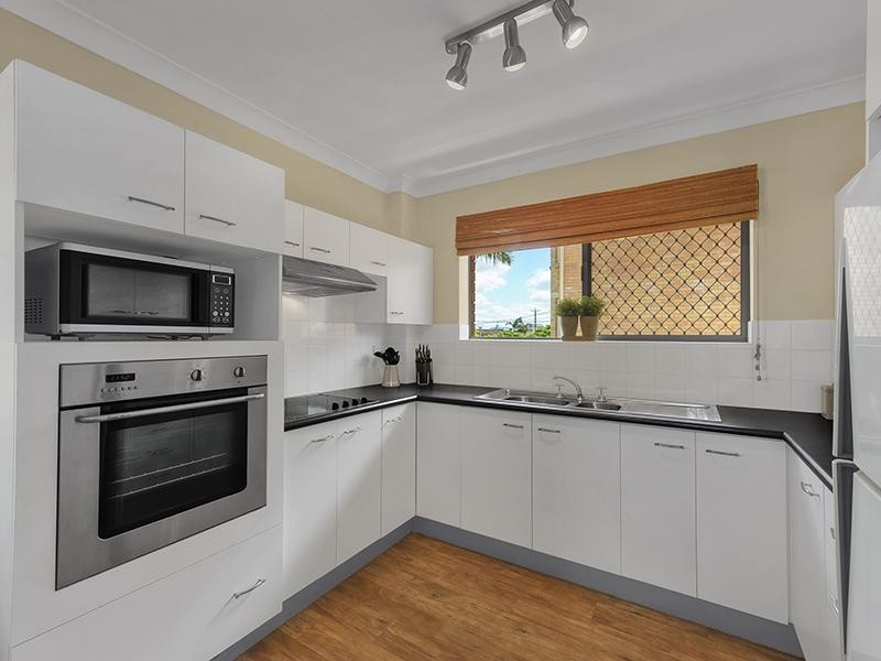 26 Mansfield Street, Coorparoo QLD 4151