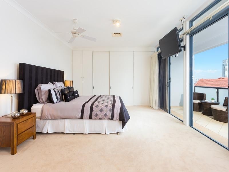 7 Boyd St, Bowen Hills QLD 4006