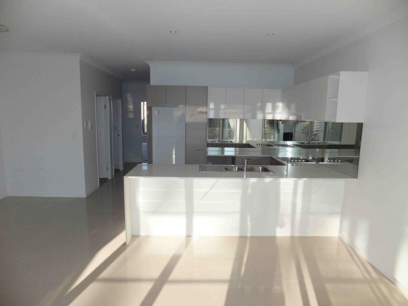 41-53 Macadie Way, Merrimac QLD 4226