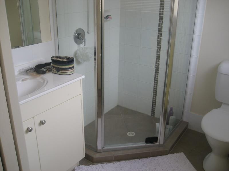 66 Johnston Street, Carina QLD 4152