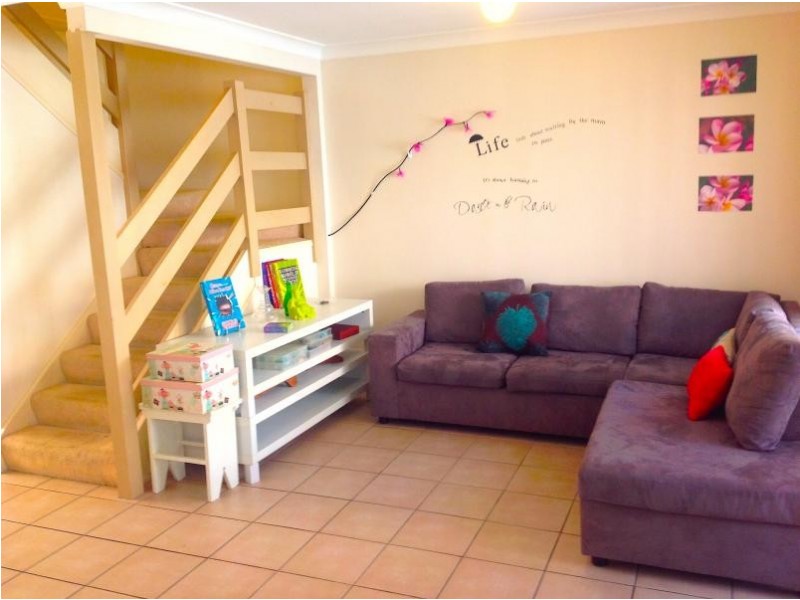 24/ 220 Christine Avenue, Burleigh Waters QLD 4220