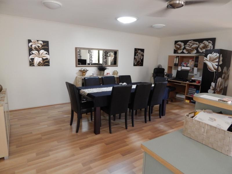 9A Browning Blvd, Battery Hill QLD 4551