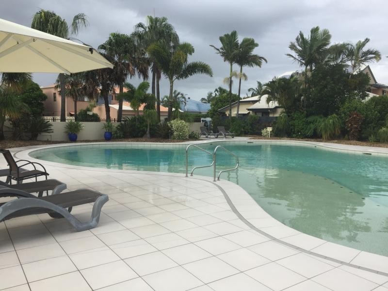 9A Browning Blvd, Battery Hill QLD 4551