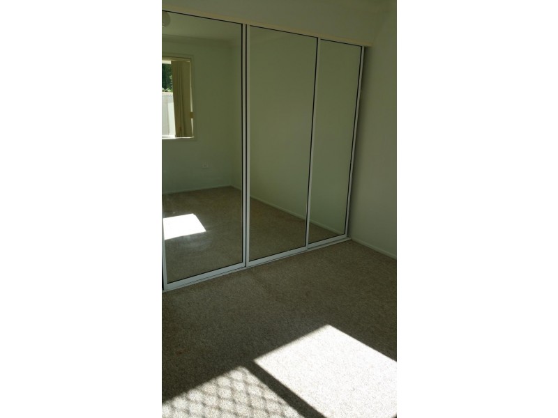 128 Benowa Road, Southport QLD 4215