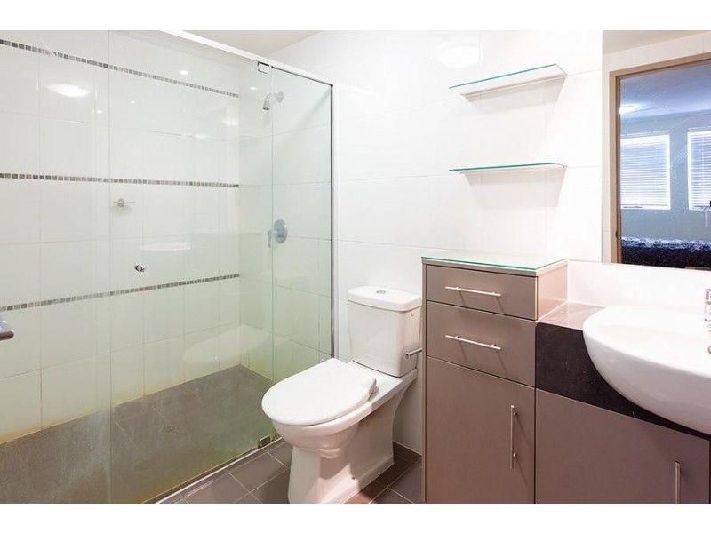 42 NEWSTEAD TERRACE, Newstead QLD 4006