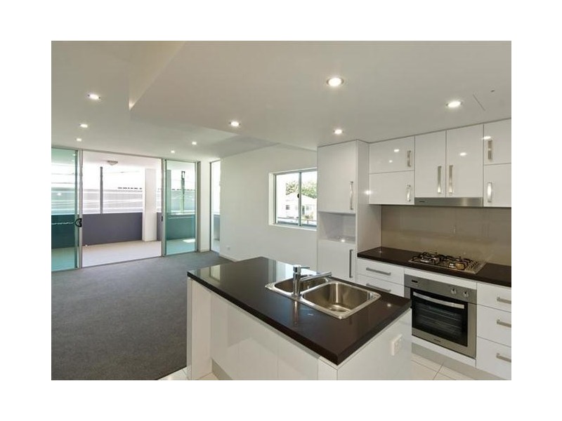 28 Ferry Rd, West End QLD 4101