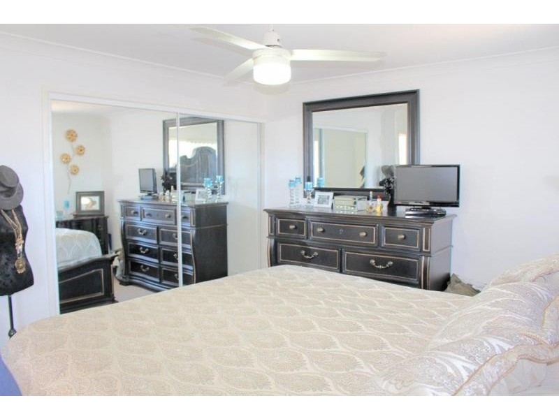 95 Lexey Crescent, Wakerley QLD 4154