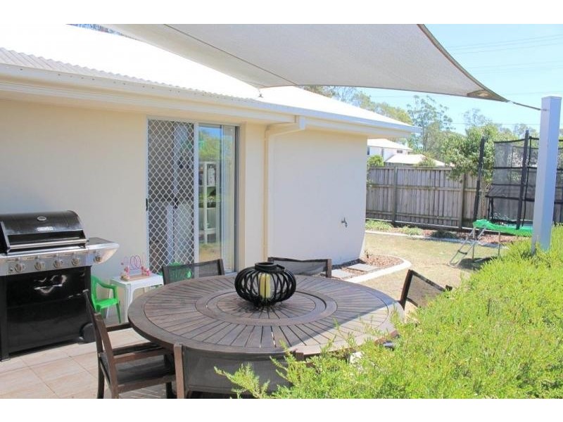 95 Lexey Crescent, Wakerley QLD 4154