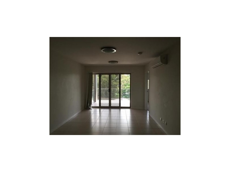 11 Riding Road, Hawthorne QLD 4171