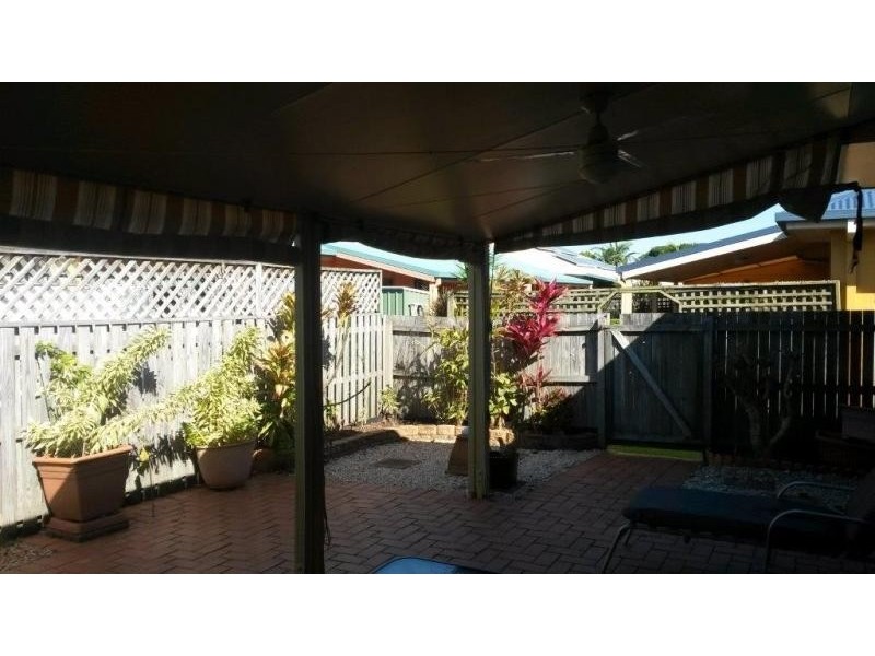 40 Lakeside Crescent, Currimundi QLD 4551