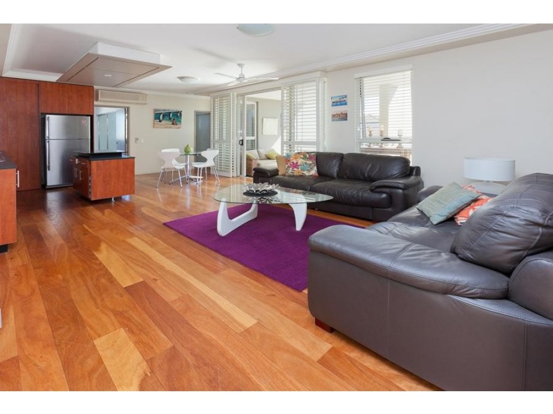 42 NEWSTEAD TERRACE, Newstead QLD 4006