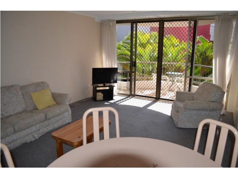 38 Enderley Ave, Surfers Paradise QLD 4217