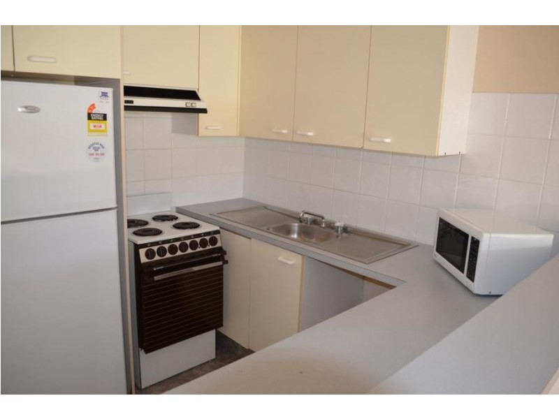 38 Enderley Ave, Surfers Paradise QLD 4217