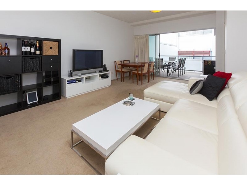 9 Chester St, Newstead QLD 4006