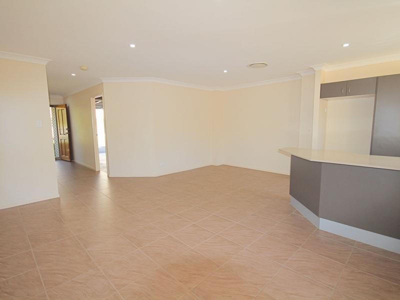 11 Tripcony Place, Wakerley QLD 4154