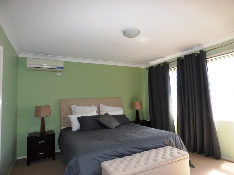 113 Tristania Way, Mount Gravatt East QLD 4122