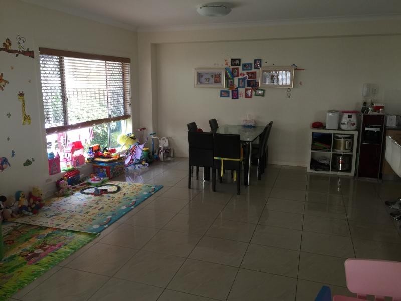 11 Gippsland Street, Calamvale QLD 4116