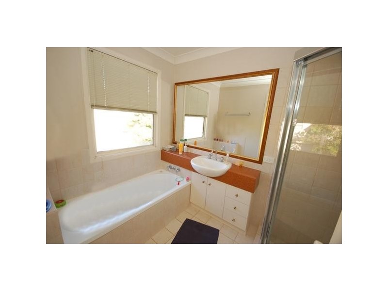 99 – 101 Heeb Street, Ashmore QLD 4214