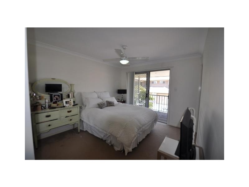 130 Jutland Street, Oxley QLD 4075