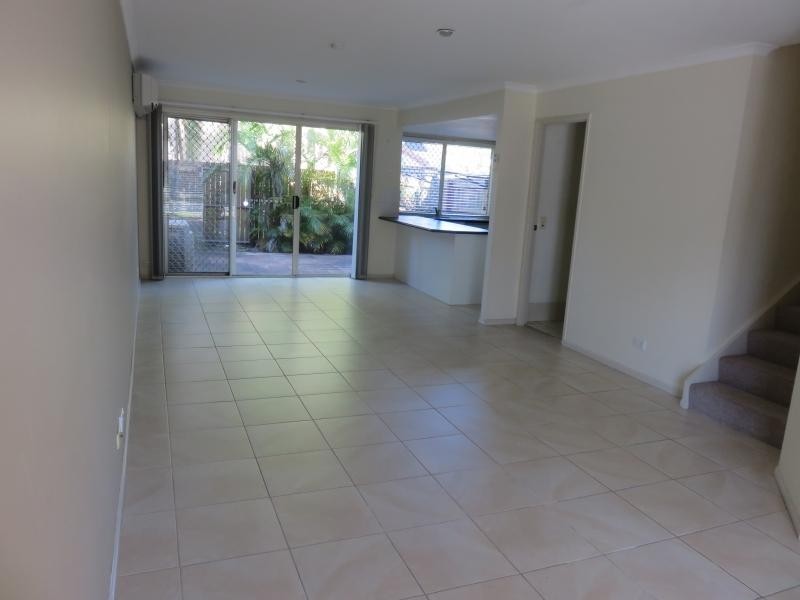 68 / 643 Pine Ridge Road, Biggera Waters QLD 4216